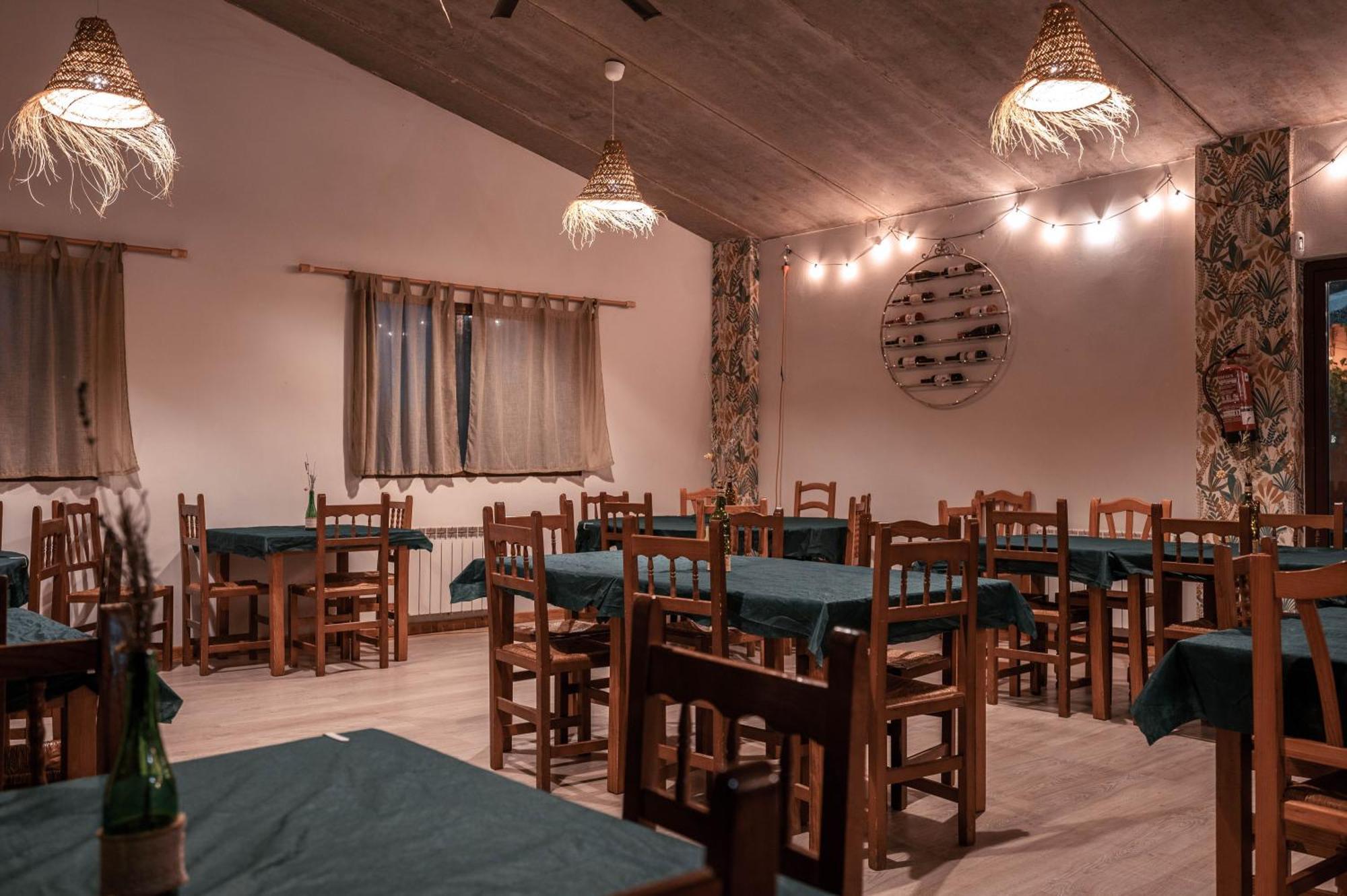 Slow Life Camping Venta Del Moro Экстерьер фото